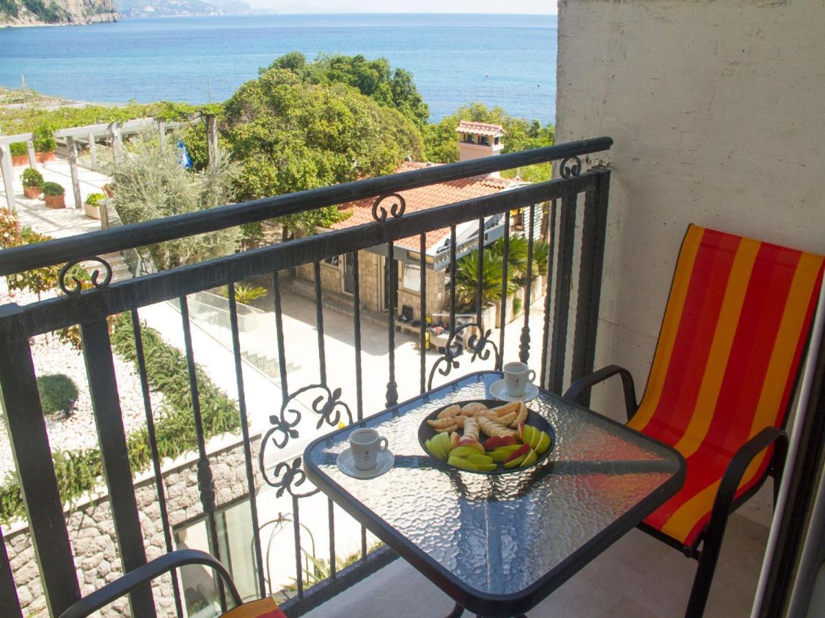 Beachfront Hotel Palma - Jaz Budva Luaran gambar