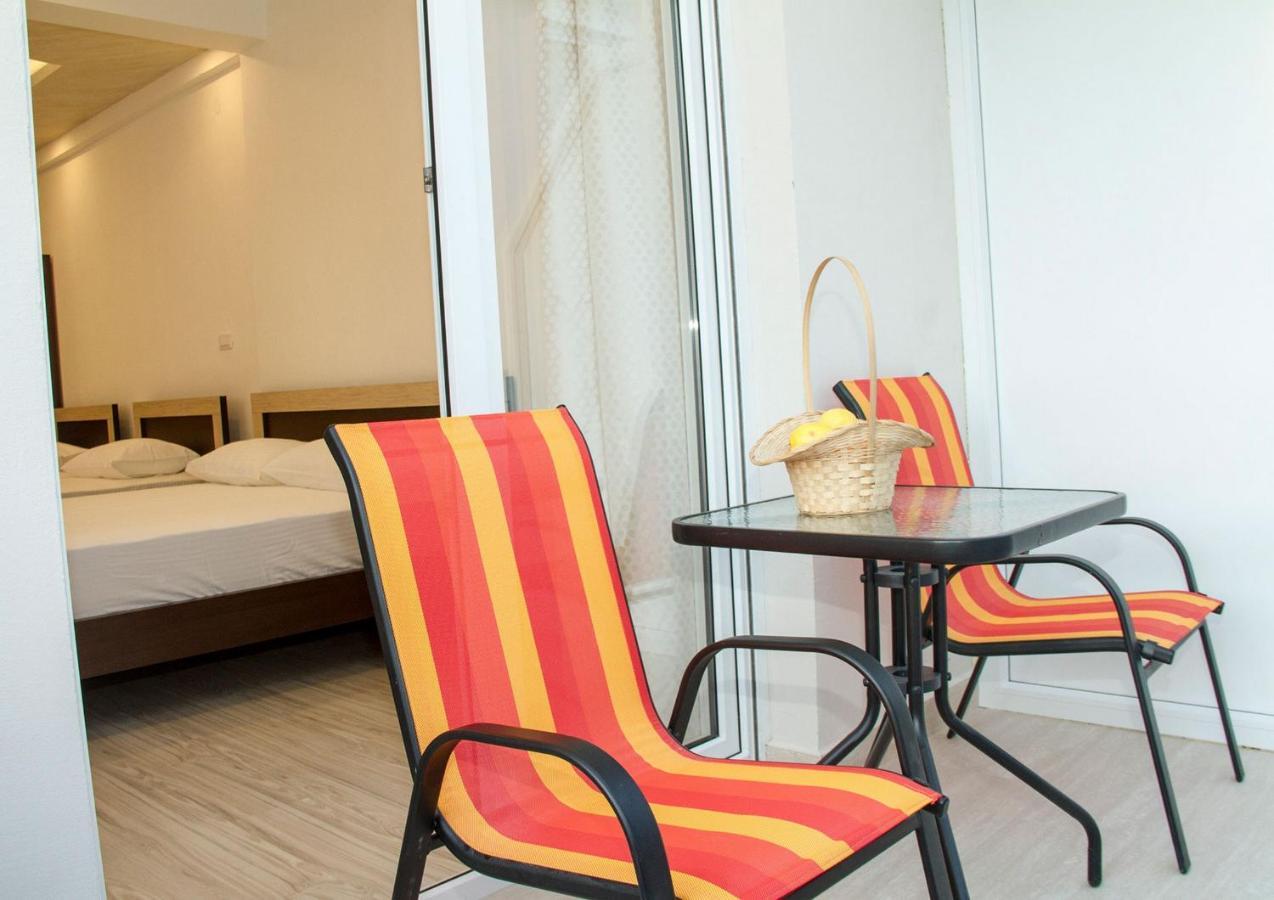 Beachfront Hotel Palma - Jaz Budva Luaran gambar