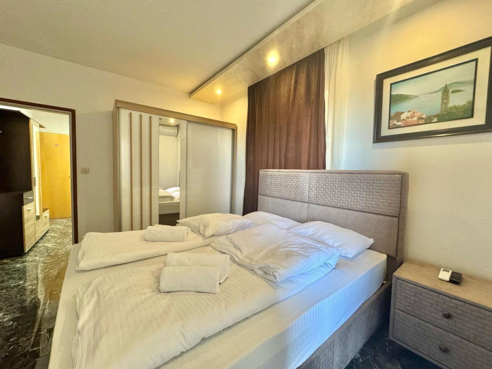 Beachfront Hotel Palma - Jaz Budva Luaran gambar