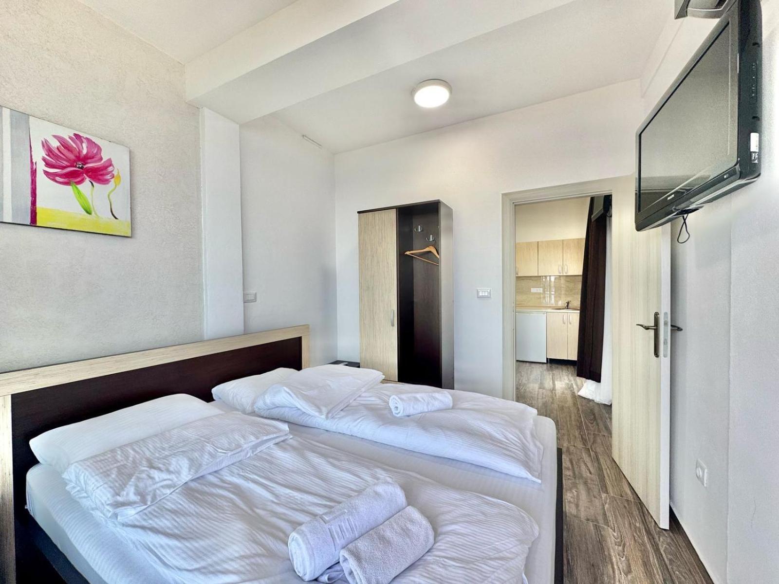 Beachfront Hotel Palma - Jaz Budva Luaran gambar