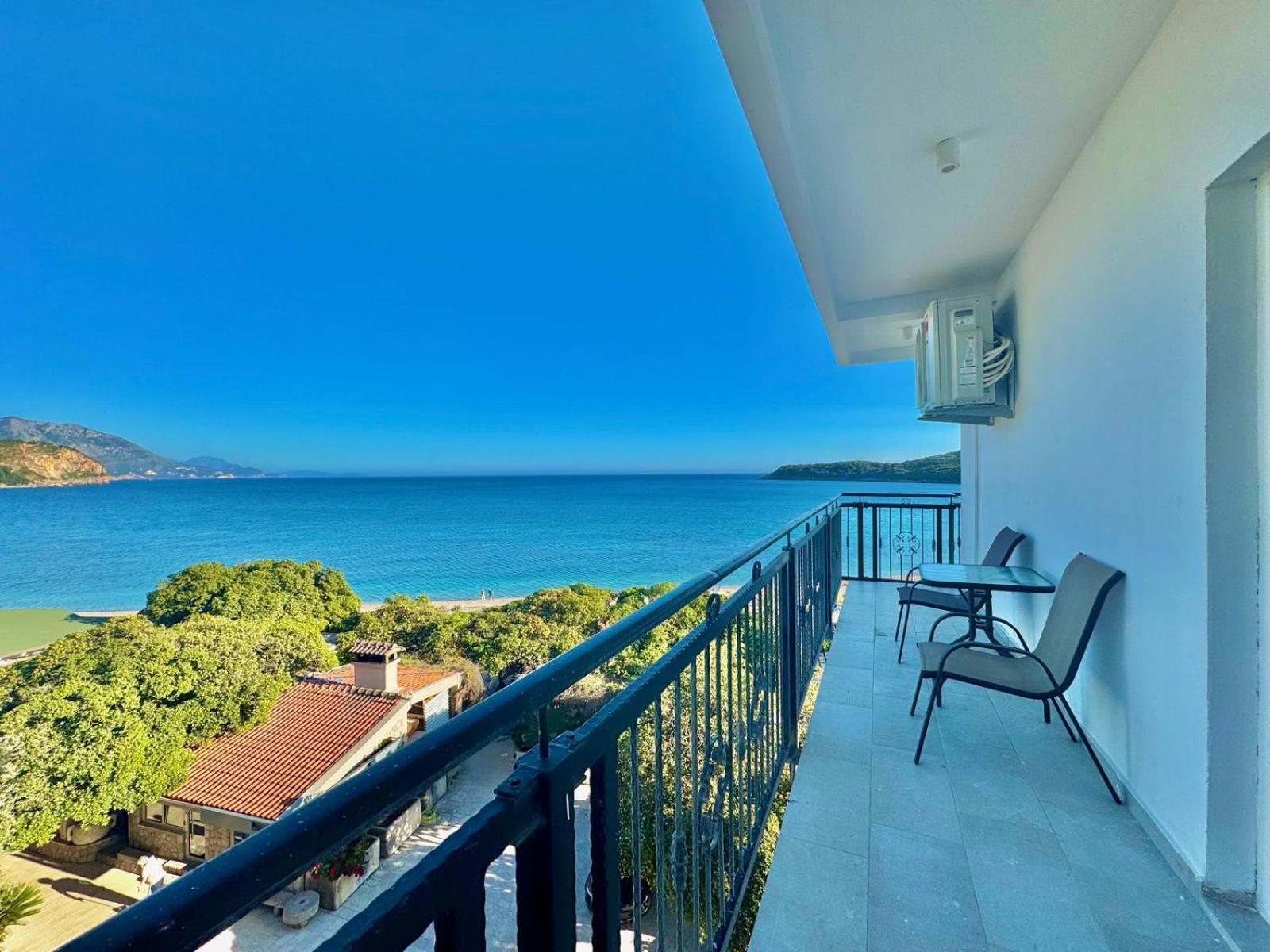 Beachfront Hotel Palma - Jaz Budva Luaran gambar