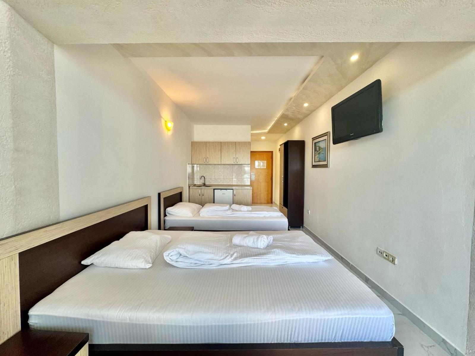 Beachfront Hotel Palma - Jaz Budva Luaran gambar