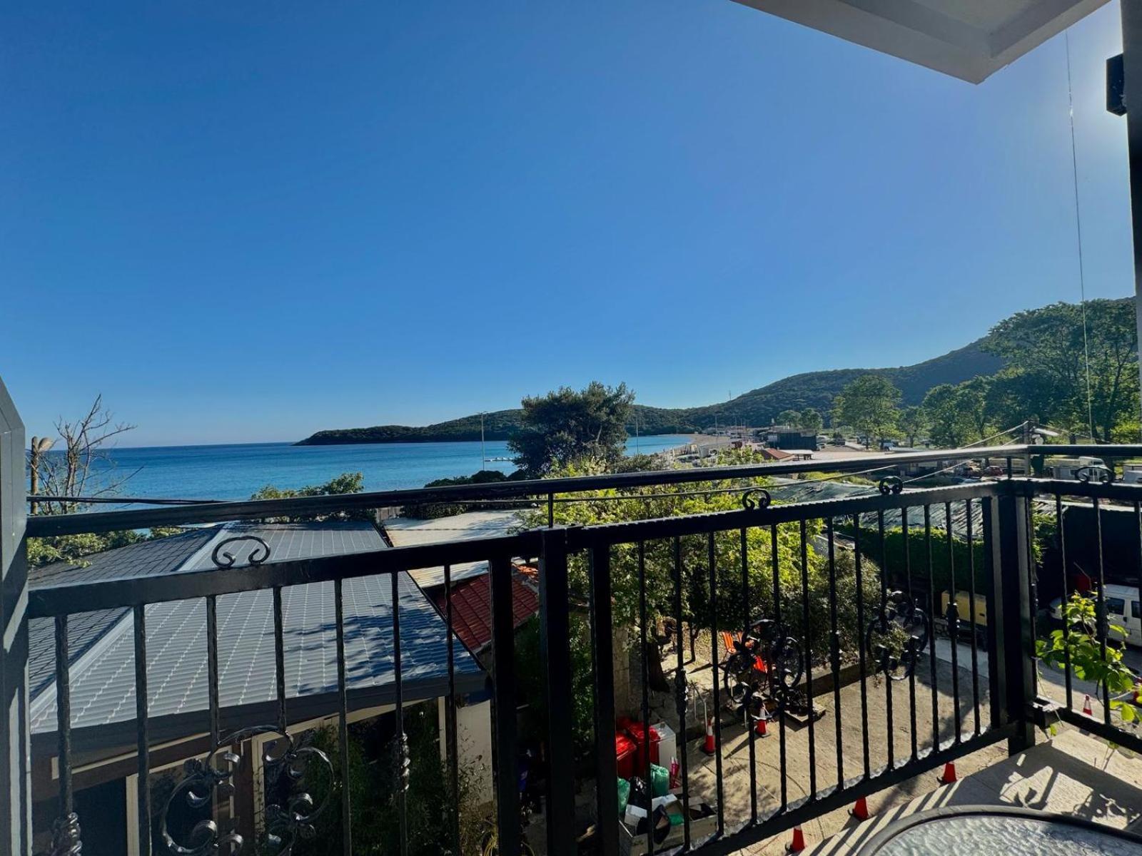 Beachfront Hotel Palma - Jaz Budva Luaran gambar