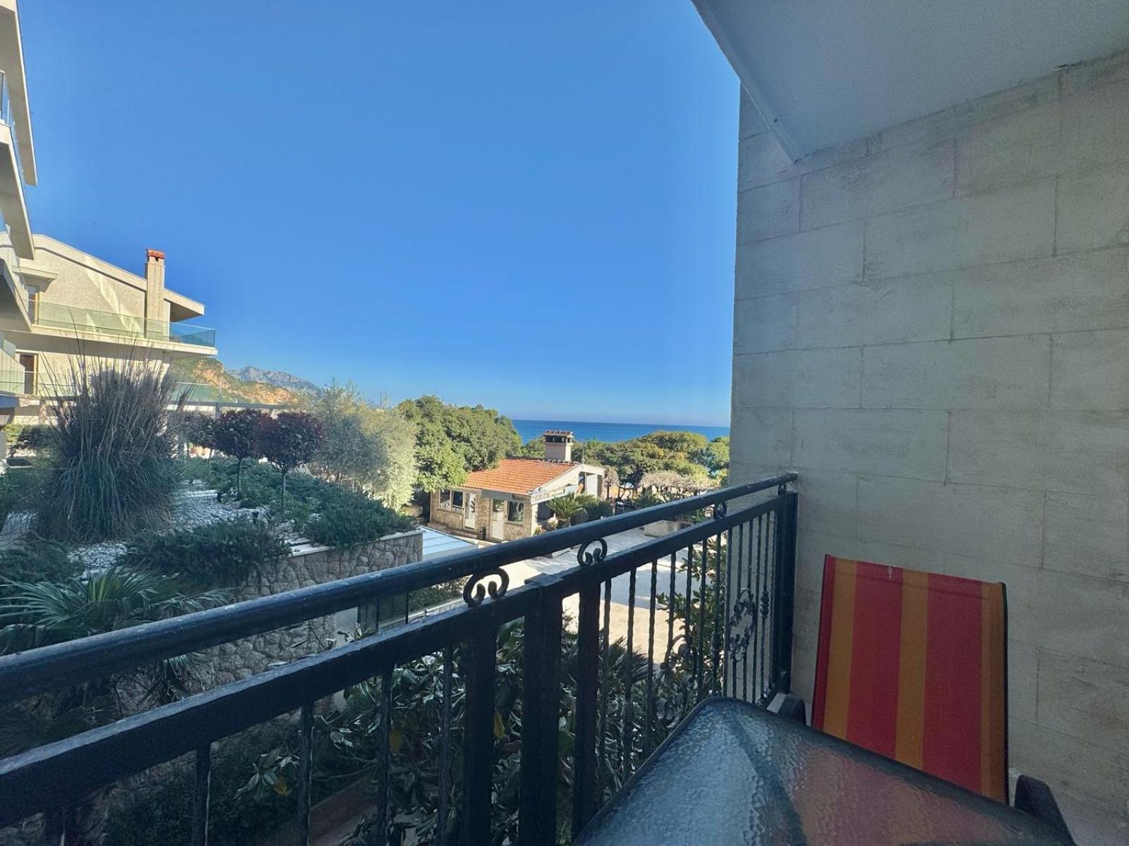 Beachfront Hotel Palma - Jaz Budva Luaran gambar